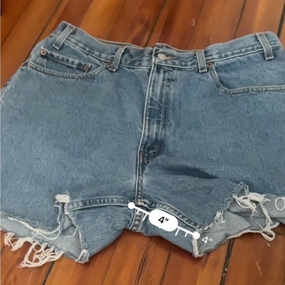 🍊 Levi’s 550 Cutoff Denim Shorts W36 Frayed Hem Vintage Wash (fits women L/XL) - Picture 7 of 10